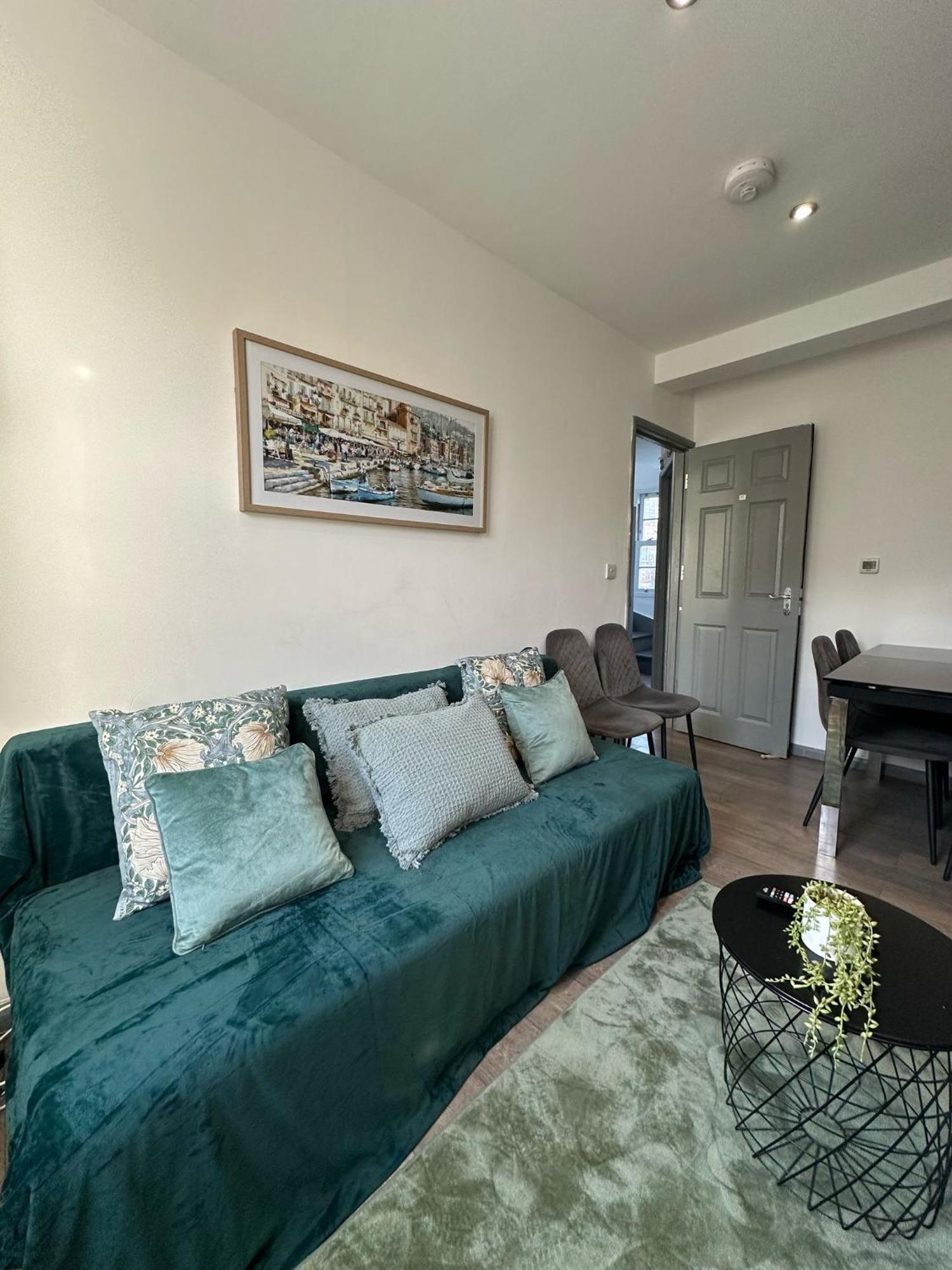 "Euston Comfort" 3 Bedroom Flat In Kings Cross, St Pancras!!!!118B London Exterior photo
