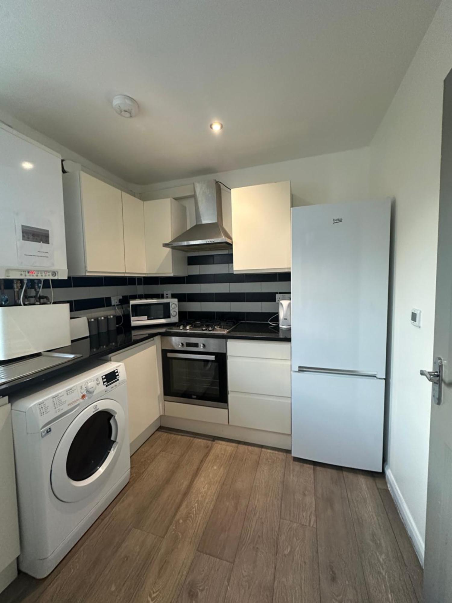 "Euston Comfort" 3 Bedroom Flat In Kings Cross, St Pancras!!!!118B London Exterior photo